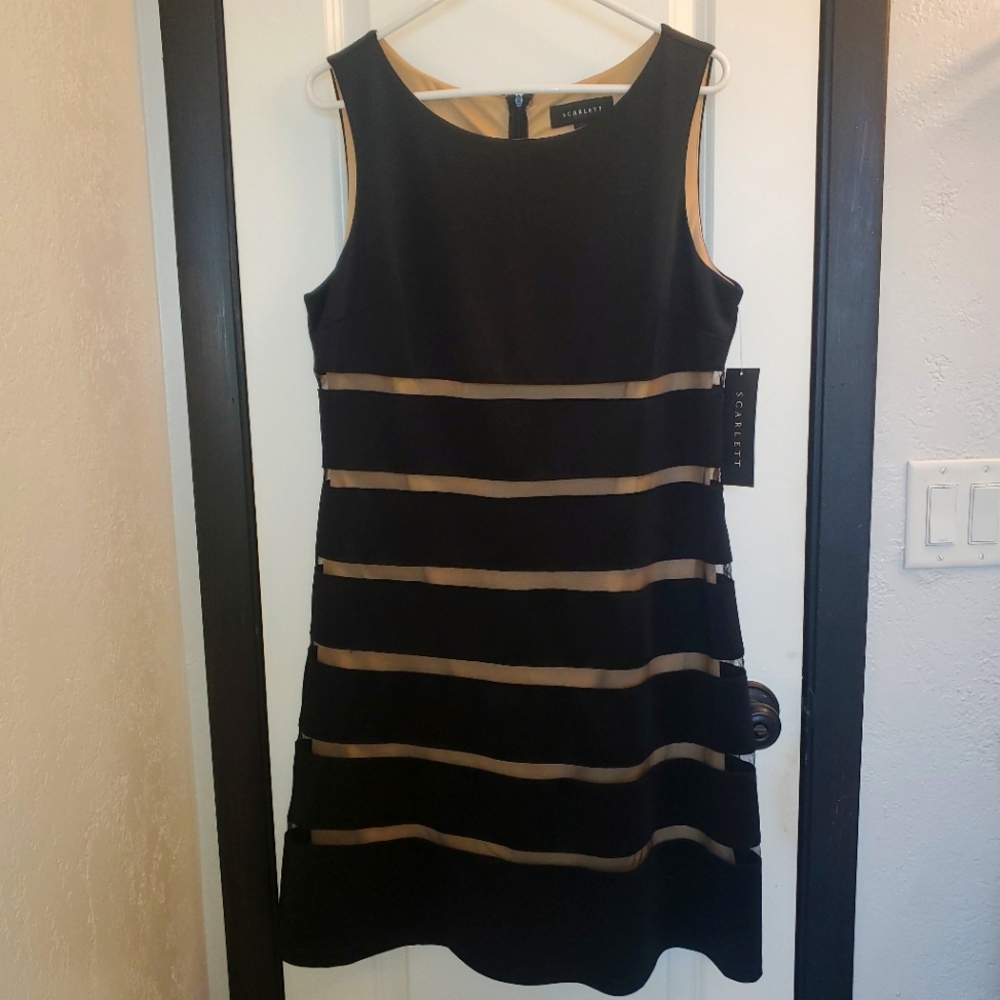 Scarlett Dress - Sz 14 Women's - Black and Nude - NWT